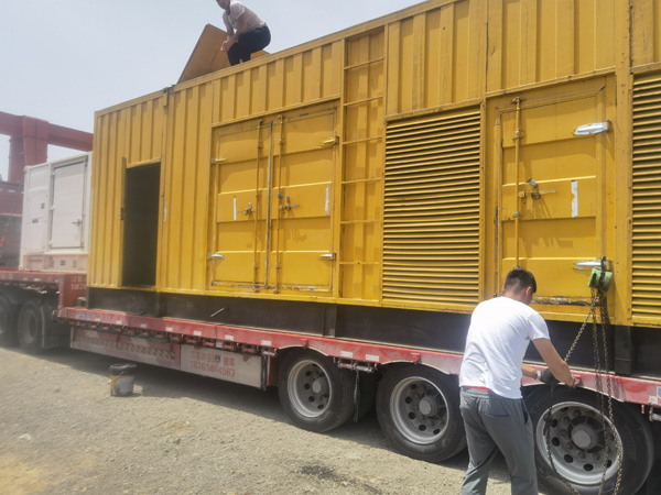 兰山发电机出租100KW发电机需要什么规格的电缆线？